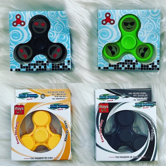 4 Handspinner Stress Reliever Sensory Fidget New - Picture 1 of 8